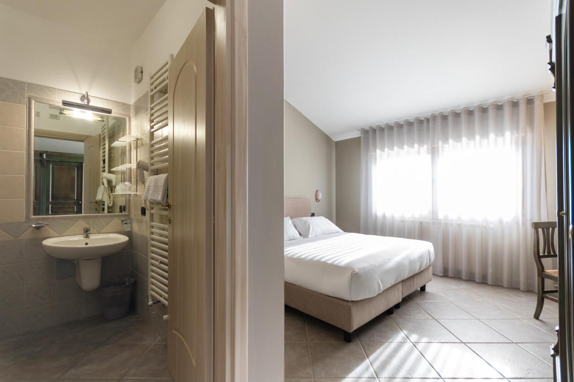 Hotel Don Luis Кастель-ди-Сангро Экстерьер фото