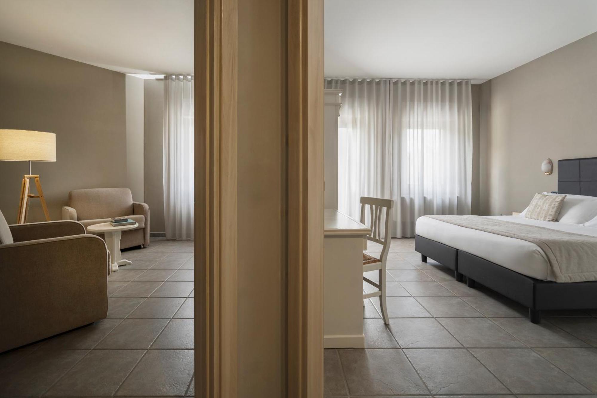 Hotel Don Luis Кастель-ди-Сангро Экстерьер фото